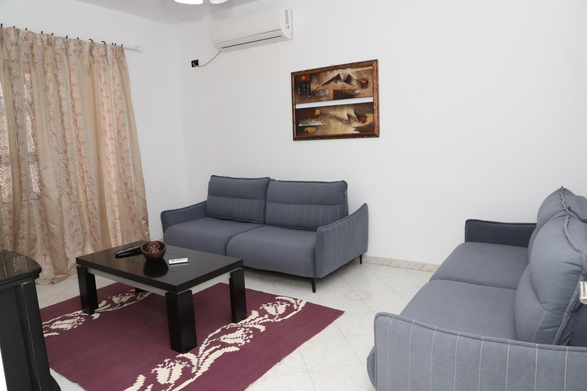 Apartment Eda City Center بيرات المظهر الخارجي الصورة